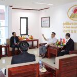 老挝国家原总理通辛·汤玛翁阁下访问老挝官鑫国际集团总部